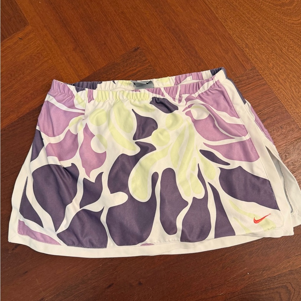 Vintage Nike Purple and White Patterned Tennis Skirt